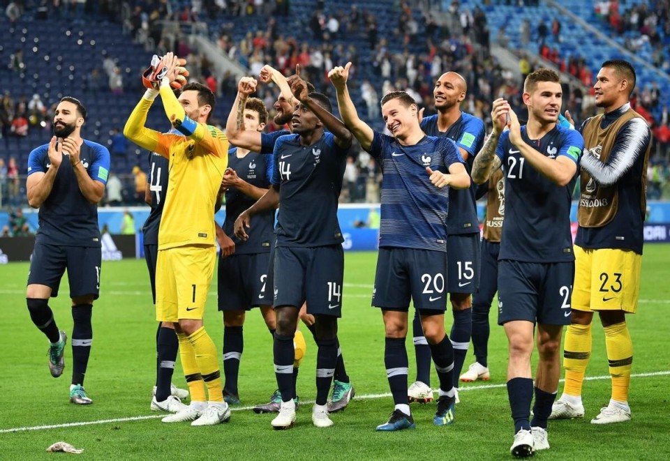 右整支球队 右整支球队