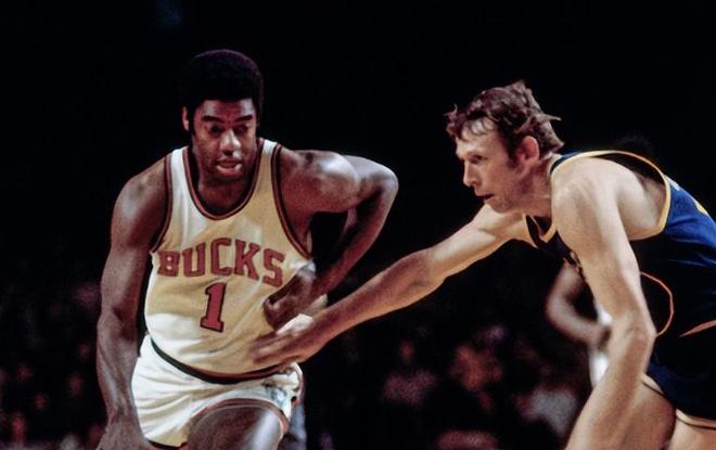 但在任职期 但在任职期