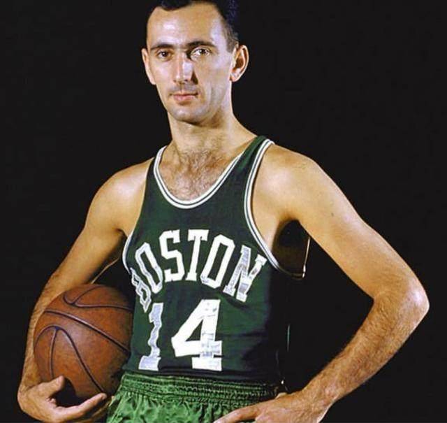 在这场揭幕 在这场揭幕