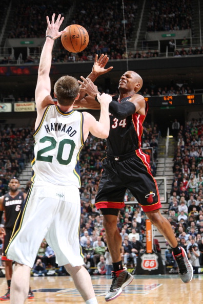 不仅如此 不仅如此