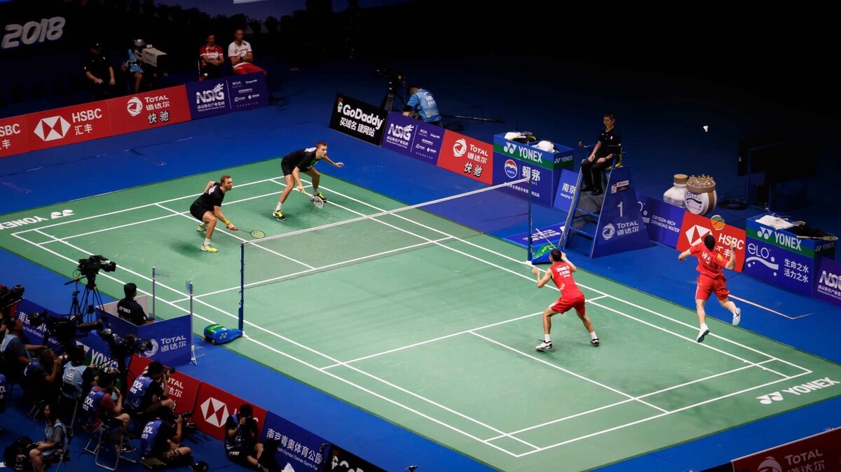 被判罚而引 被判罚而引