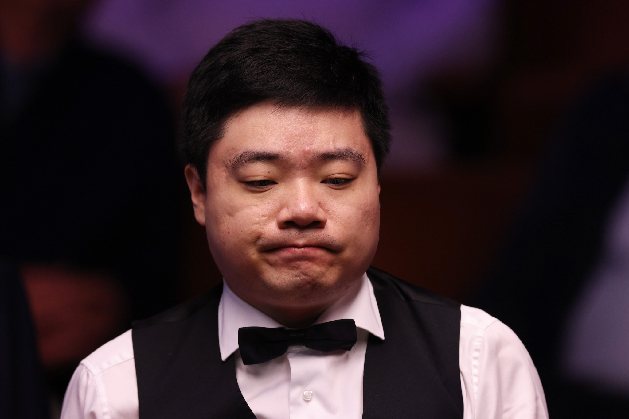 他由销售转 他由销售转