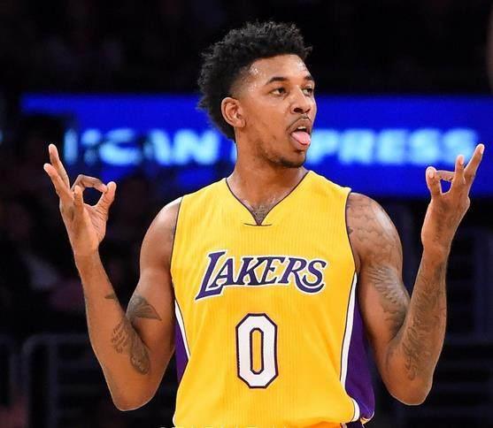 赛程密度与 赛程密度与